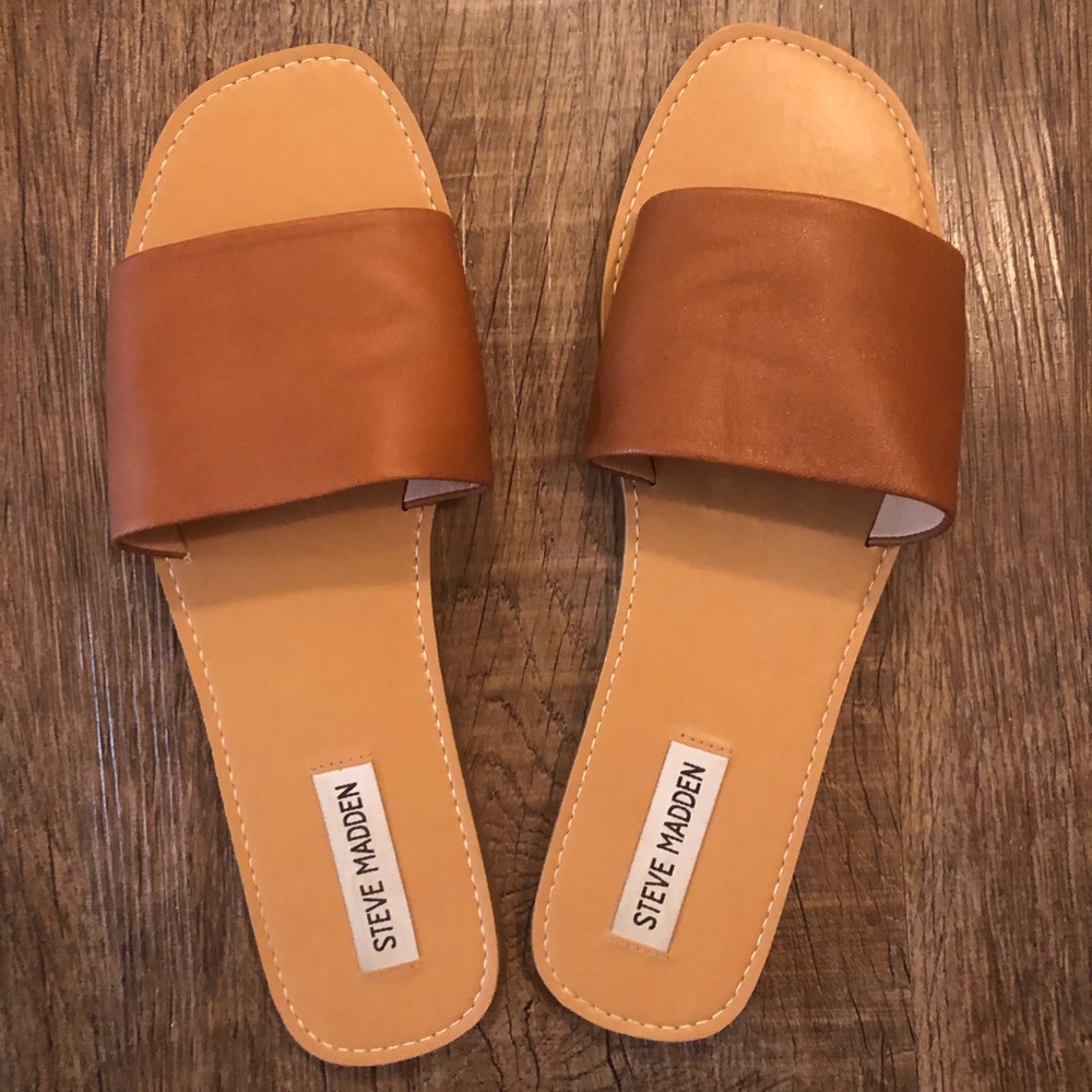 Steve Madden Tan Leather Slip-on Sandals